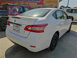 نیسان سێنترا